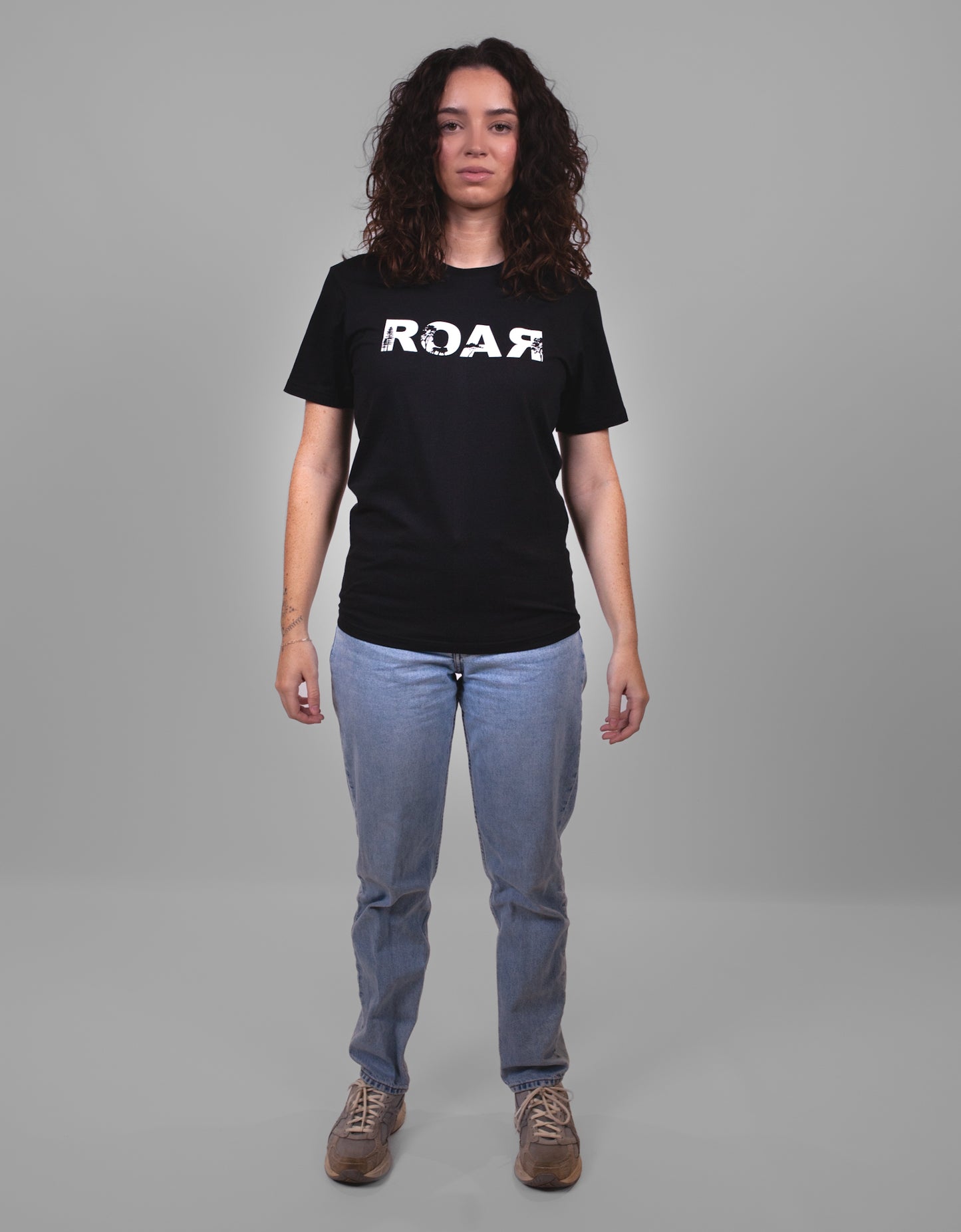 ROAR T-SHIRT