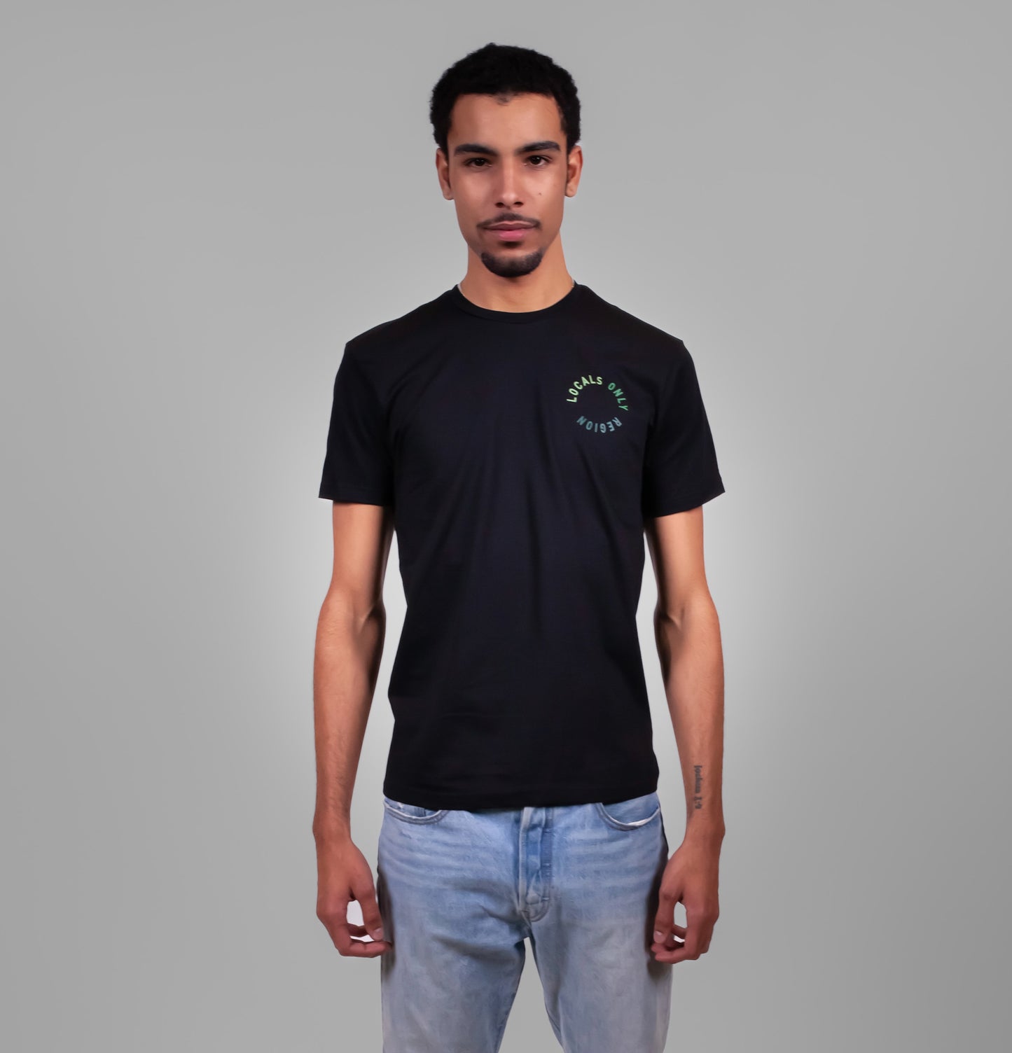 LOCALS ONLY T-SHIRT
